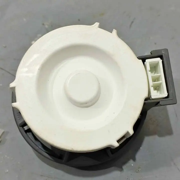 Bomba de desagote de lavarropas LG WM10VVC4