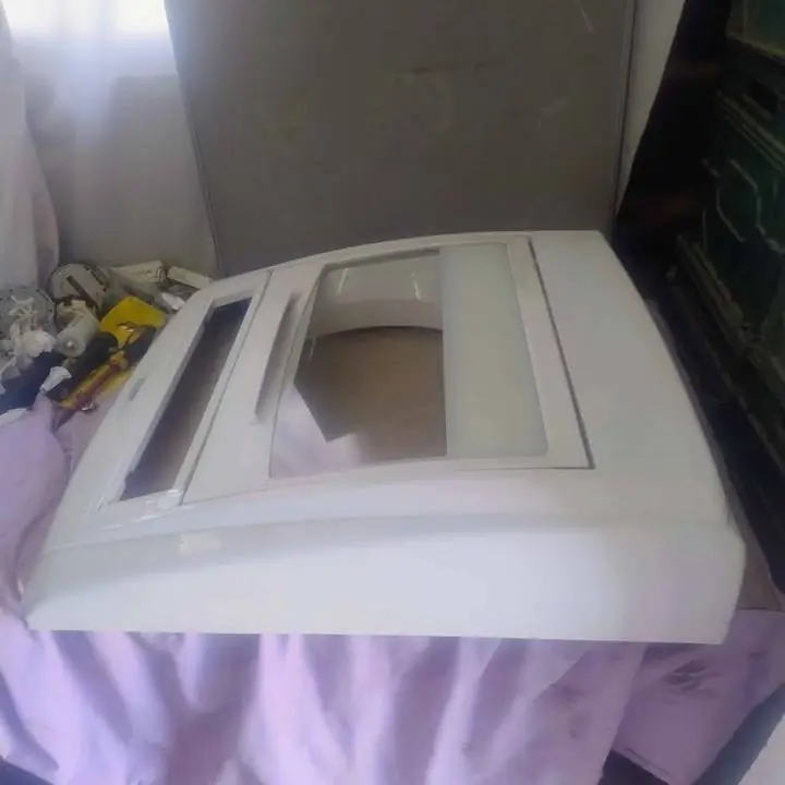 Base con tapa puerta de lavarropas eslabón de lujo EWT24