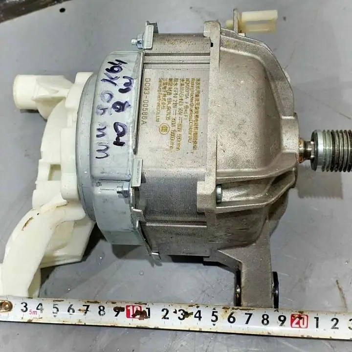 Motor funcionando de lavarropas Samsung WW90K 64