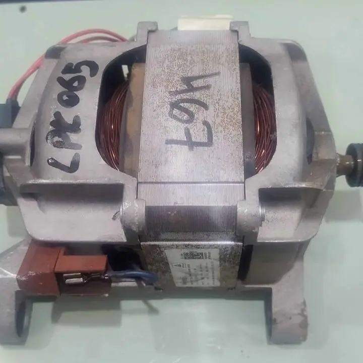 Motor funcionando de lavarropas Patrick lpk65