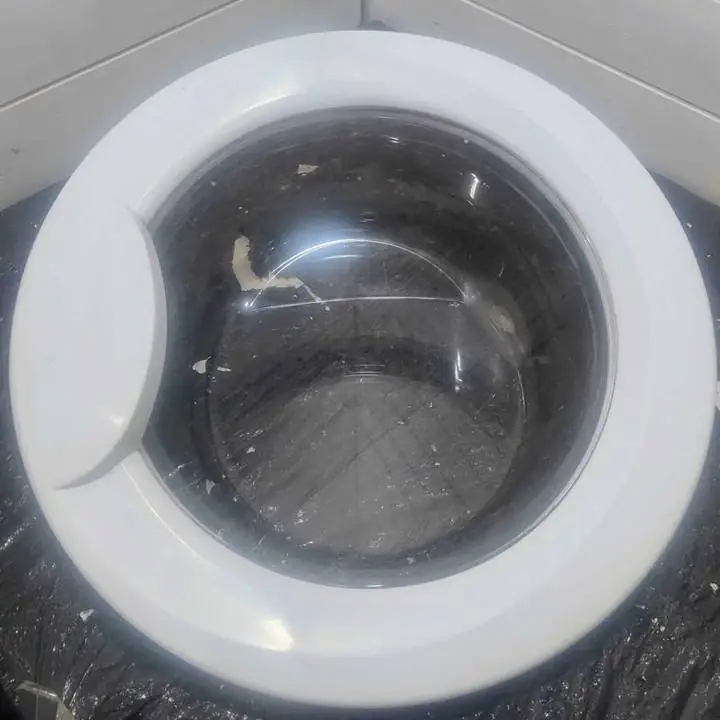 Puerta con visor de vidrio de lavarropas Ariston indesit widxl