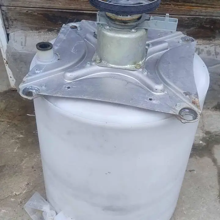 Cuba con caja funcionando de lavarropas Drean concept cda