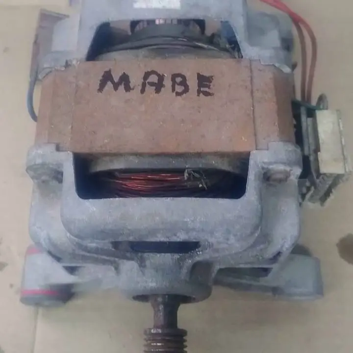 Motor funcionando de lavarropas mabe LVMB07E12