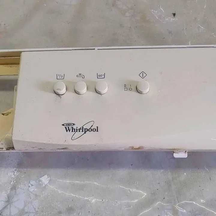Frente panel e interruptores de lavarropas Whirlpool AWM 748