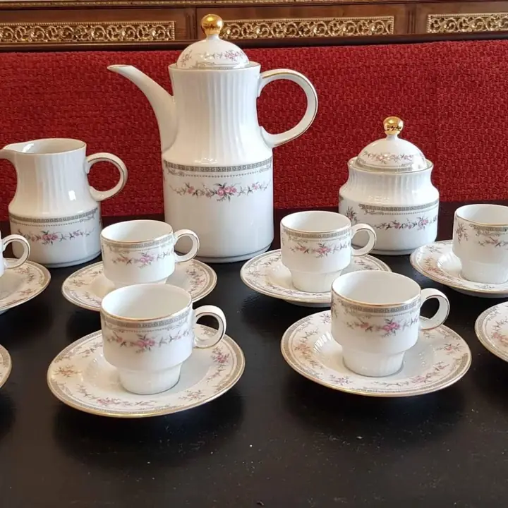 Juego de café Tsuji rosas imperial. Cod 368