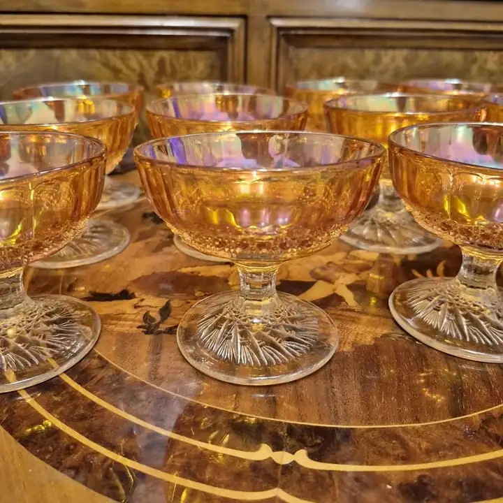 12 Copas para postre Carnival Glass. Cod 1895