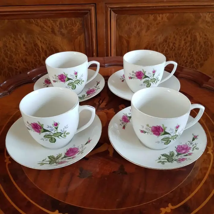 4 Duos de té con rosas. Cod. 1007