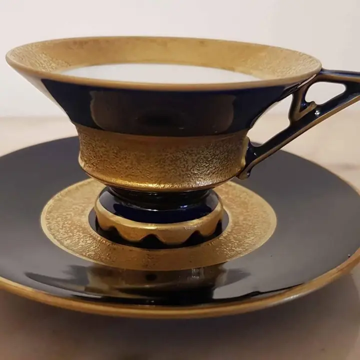 Taza de café Graf Von Henneberg-Porzellan. Cod. 432