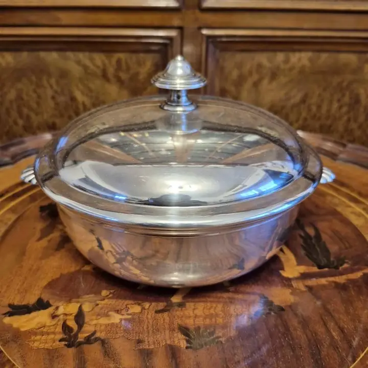 Guisera silver plate con monograma. Cod. 1708