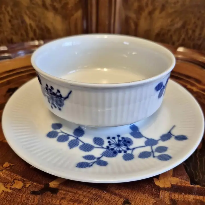 Salsera con presentorie Verbano Mozart Flores Blue. Cod. 1828