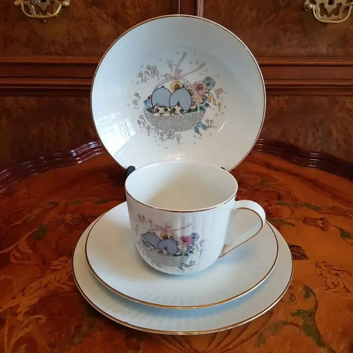 Set de porcelana infantil Tsuji. Cod. 821
