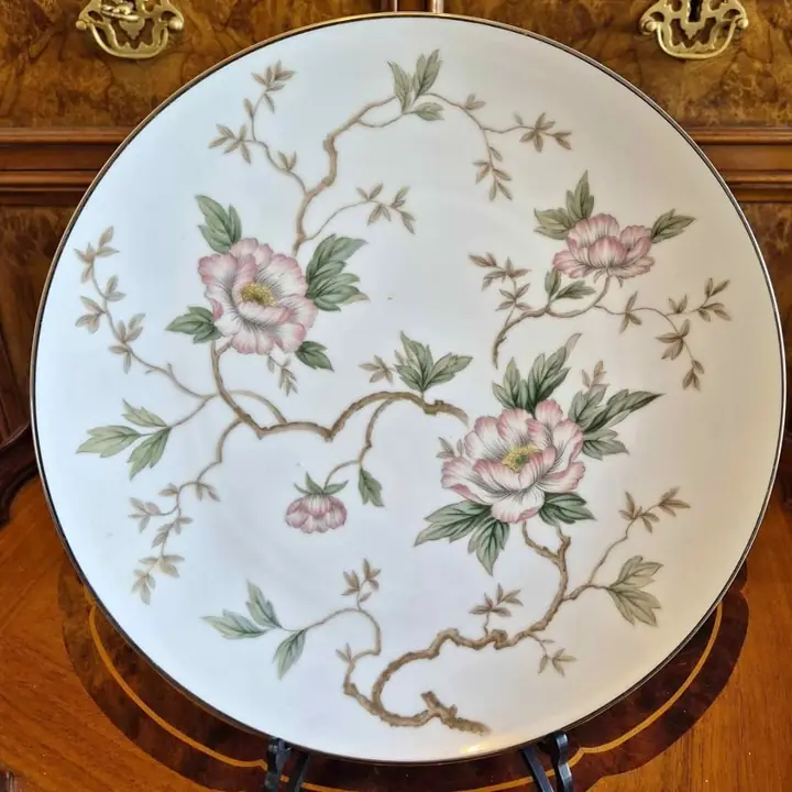 Docena de platos playos Noritake Chatham (5502). Cod. 1488