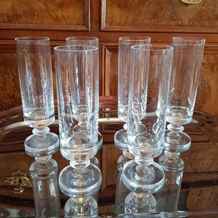 6 Copas de cristal para espumante. Cod. 605