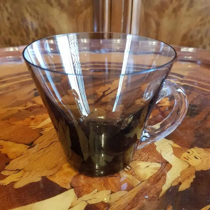 10 Vasos con asa de cristal San Carlos fume. Cod 614