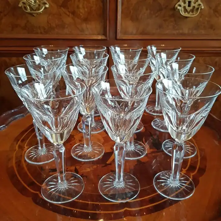 15 Copas para agua vino patrón Sheila. Cod. 1125