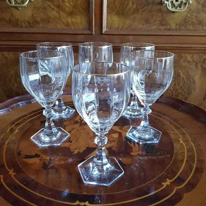 6 Copas de vino de cristal. Cod. 999