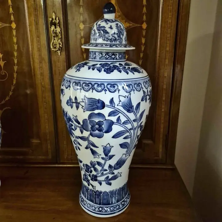 Potiche de porcelana Jingdezhen azul y blanco. Cod. 1534