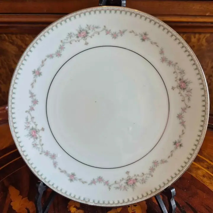6 Platos de postre Noritake Fairmont (6102). Cod. 1482