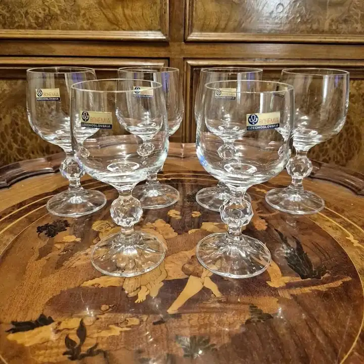 6 Copas para vino cristal de Bohemia. Cod. 1691