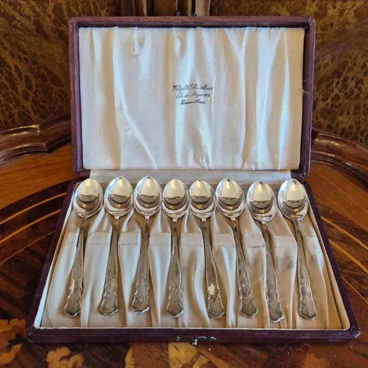 8 Cucharitas de café Wright bañadas en plata. Cod. 1503