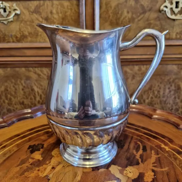 Jarra de agua para servicio de mesa (Water Pitcher) Silver Plate. Cod. 1892