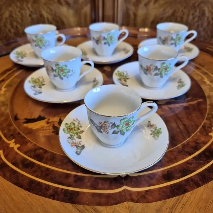 6 Duos de café con flores. Cod. 1688 y Cod. 1688B
