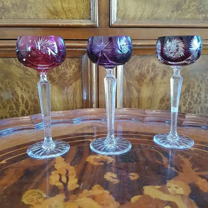 3 Copas de cristal de colores. Cod. 1107