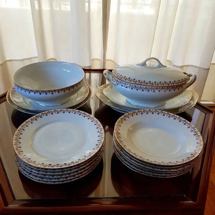 Juego de platos y servicio Betoule Legrand & Co. Cod. 1046