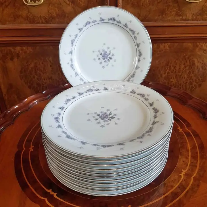 6 Platos de entrada Noritake Japan Camille (6016). Cod. 643 y Cod. 643B