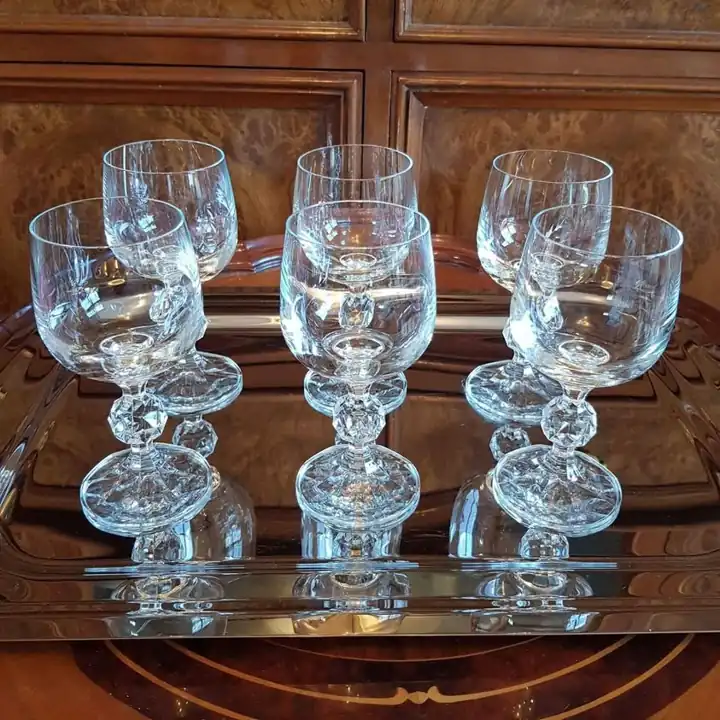 6 Copas de cristal de Bohemia de vino Claudia. Cod. 556