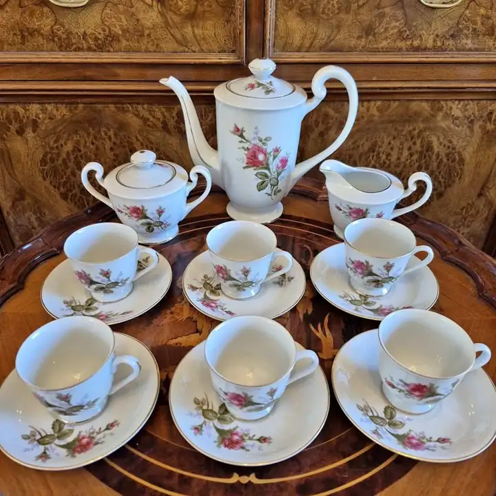 Juego de café Tsuji rosas. Cod. 1592