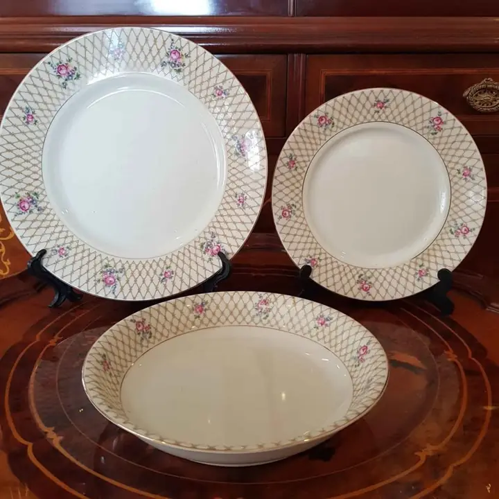 Juego de platos para 12 Epiag. Cod. 814, 815 y 816