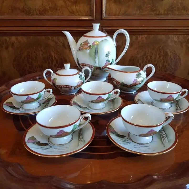 Juego de café Tsuji pintado a mano. Cod. 690