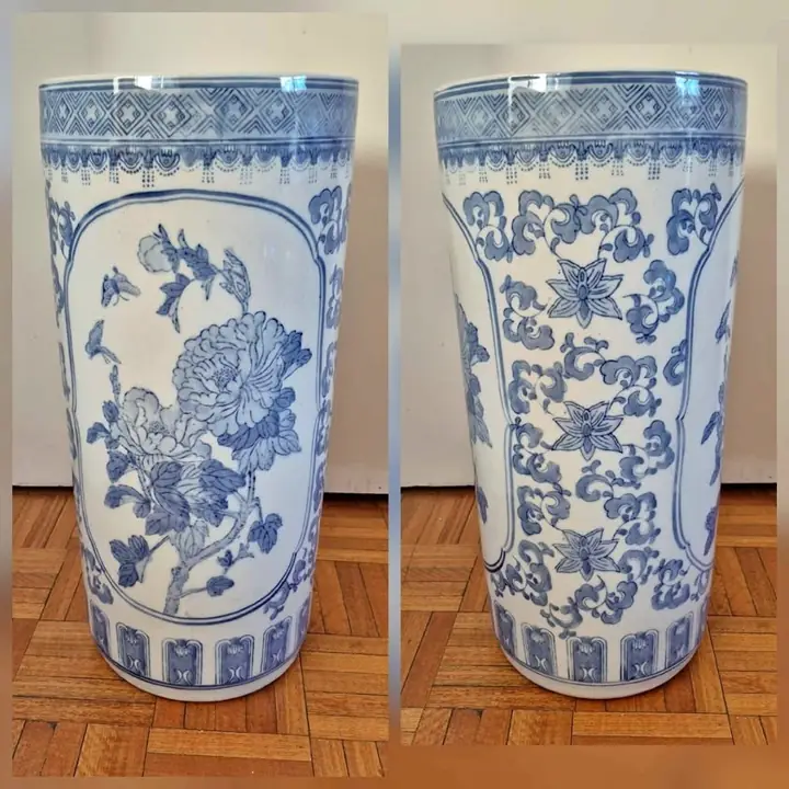 Paragüero de porcelana oriental blanco y azul. Cod. 1905