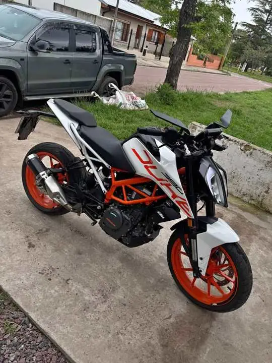 Duke 390 1700km