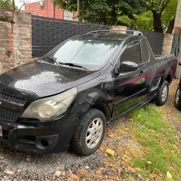 Chevrolet Montana sport 2014