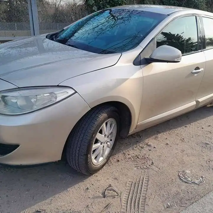 Renault fluence 2.0 privilege gnc 2012