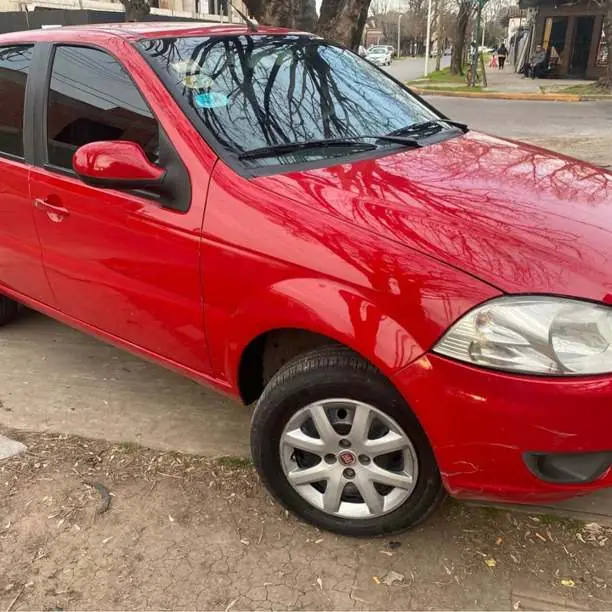 Fiat siena 2015 gnc
