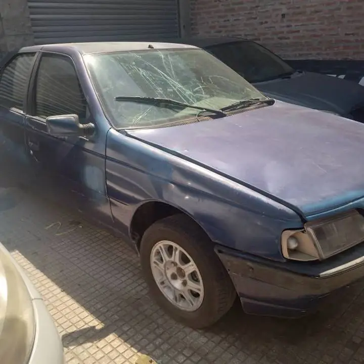 Peugeot 405 2000 style