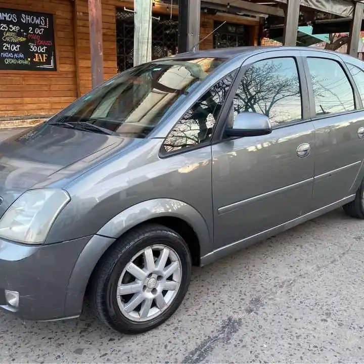 Chevrolet meriva gls 1.8 GNC 2011