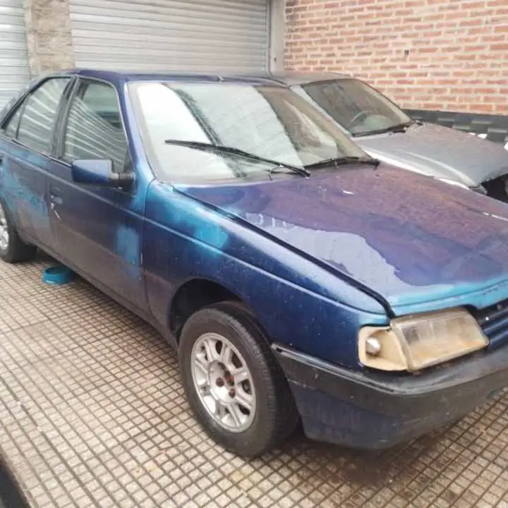 Peugeot 405 2000 style