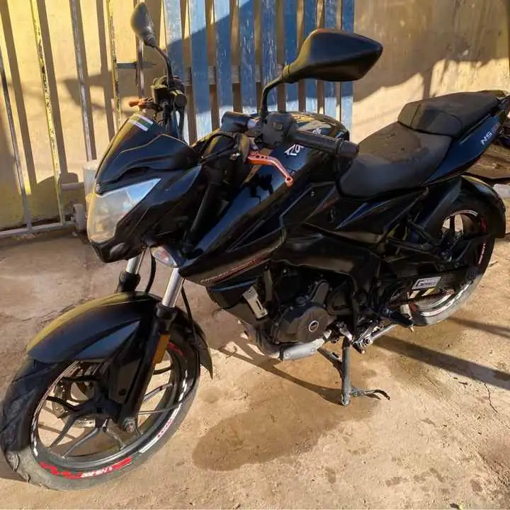 Rouser 200 ns 2018