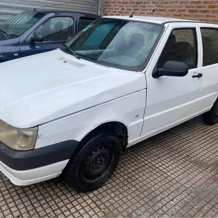 Fiat uno fire 2013