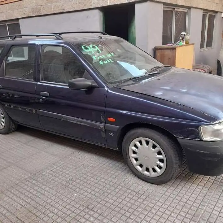 Ford escort rural 1999