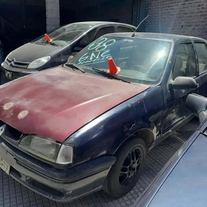 Renault 19 1999 gnc