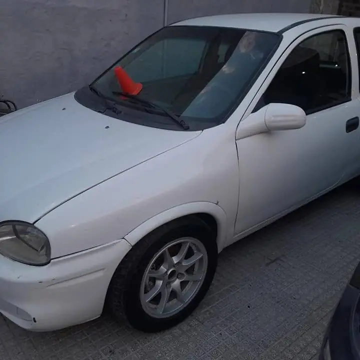 Chevrolet corsa classic 2011
