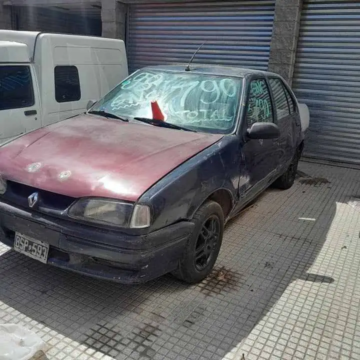 Renault 19 re 1999 gnc