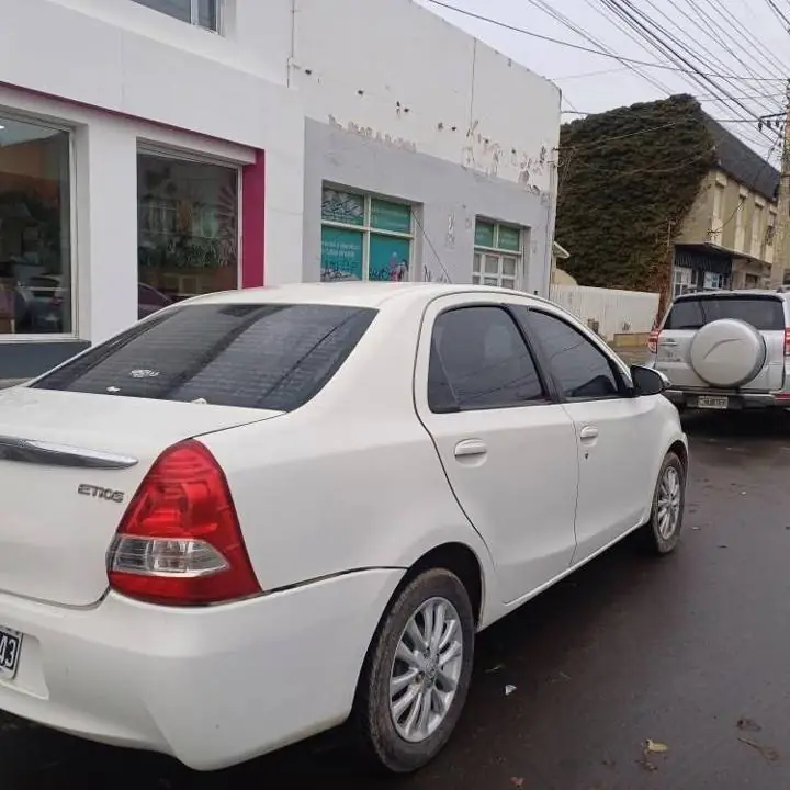 Toyota etios 2014 xls 1.5 mt