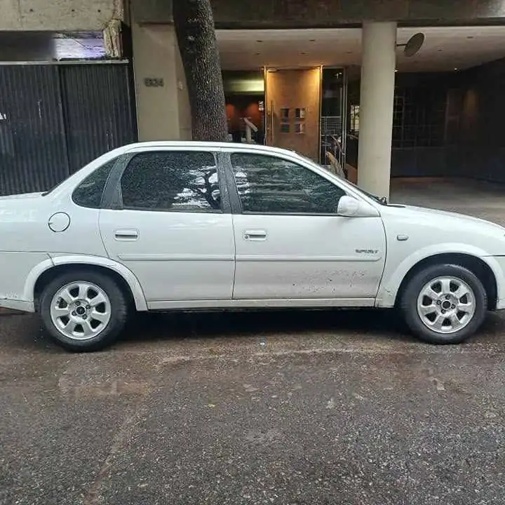 Chevrolet corsa spirit 2011