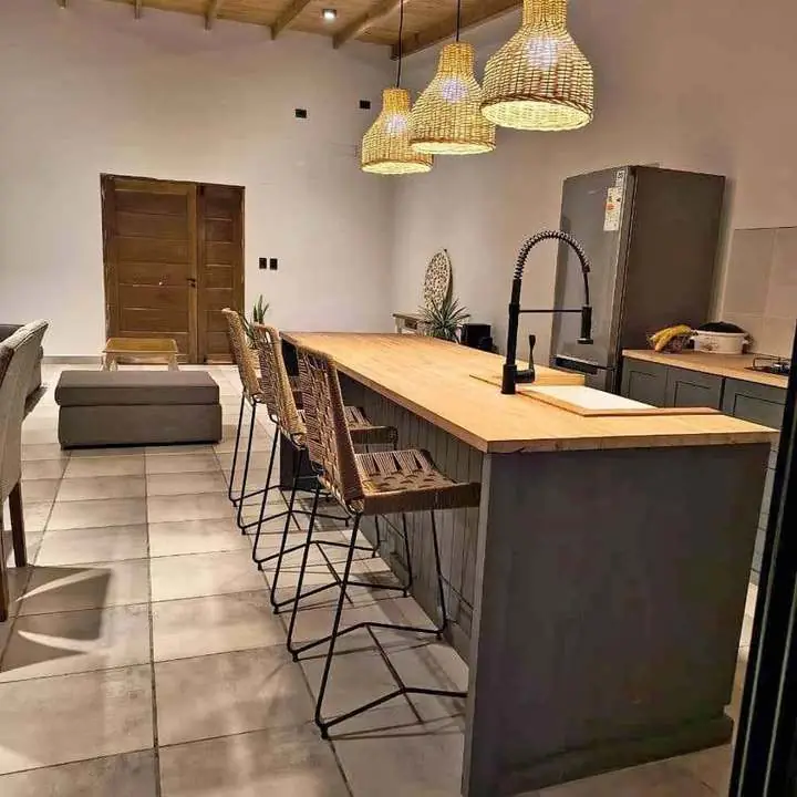 Banqueta Enlazada Tulum – Estilo Único